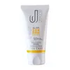 تصویر کرم ضد آفتاب بی رنگ SPF 50 دلانو