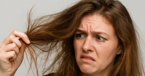 دلایل آسیب دیدن موها؛ از آلودگی هوا تا رژیم غذایی
