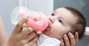 معرفی بهترین شیشه شیر ارتودنسی