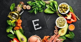 آشنایی با منابع غذایی ویتامین E