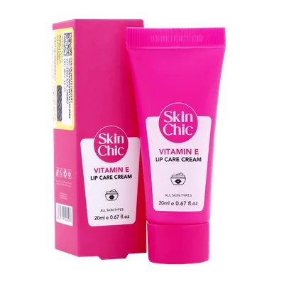 تصویر بالم لب ویتامین ای اسکین شیک